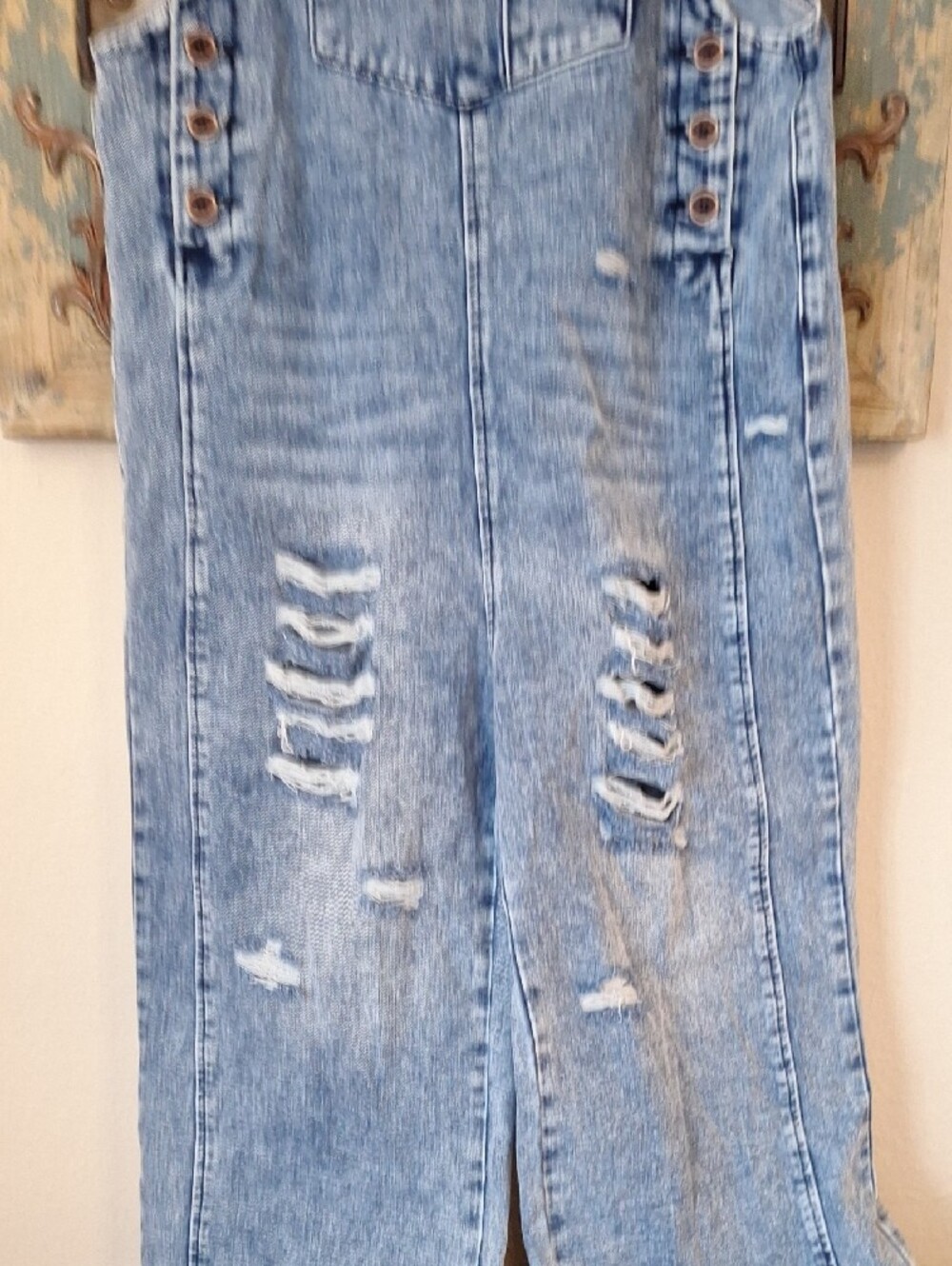 Light Blue Distressed Denim Women’s Overalls. Size Medium - Picture 9 of 13
